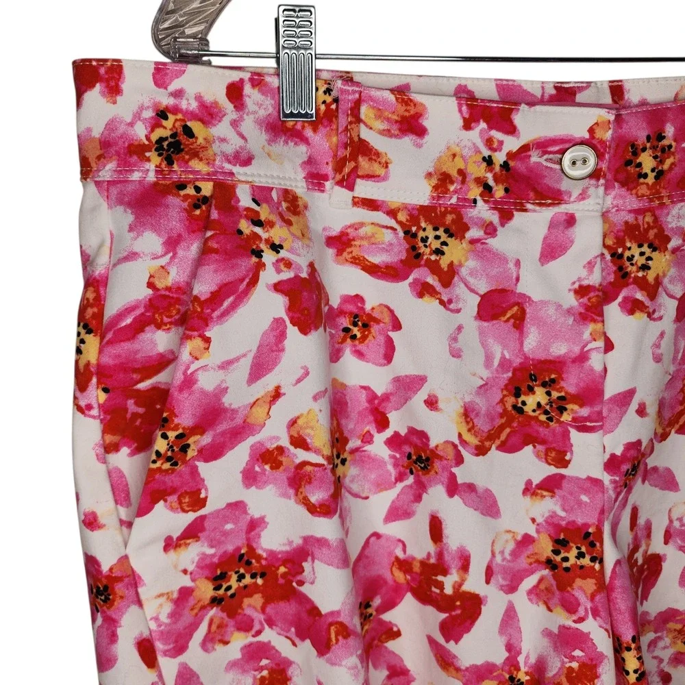 Isaac Mizrahi New York Pink Floral‎ Cotton Blend Stretch Shorts Womens Size 16